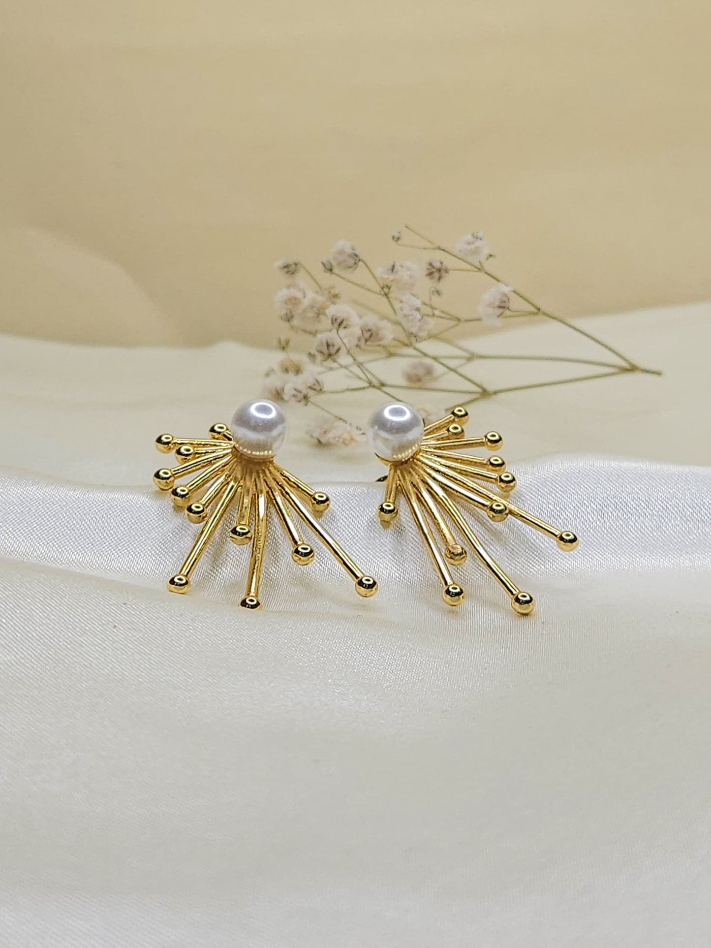 Gold Sunburst Pearl Stud Anti Tarnish Earrings – Elegant Statement Jewelry for Women